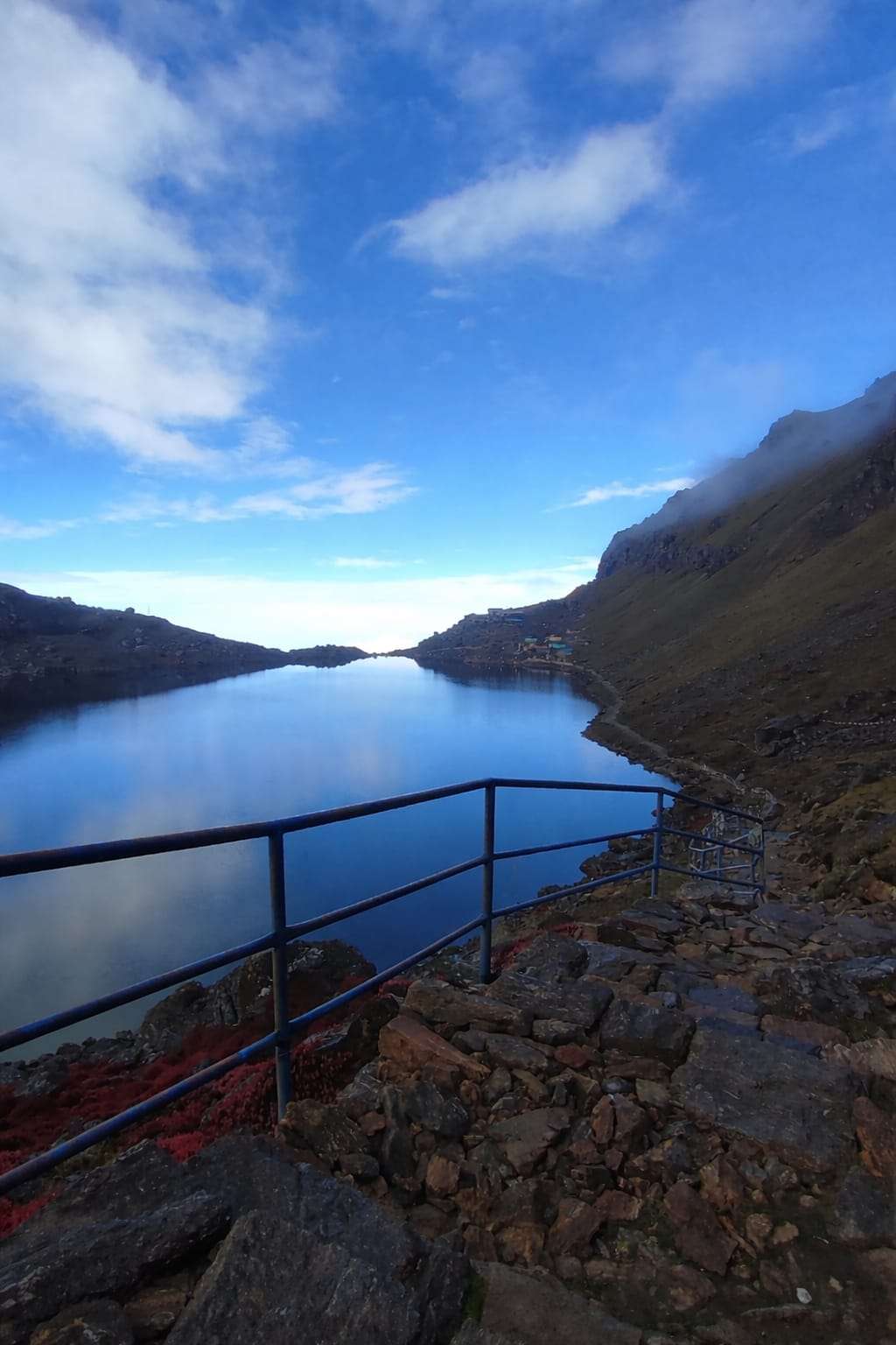 Gosainkunda trek for 4 days