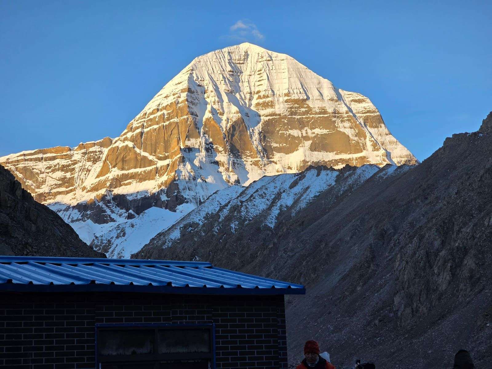 Kailash Mansarovar Tour from Beijing via Lhasa